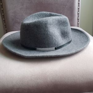 Calvin Klein wool hat